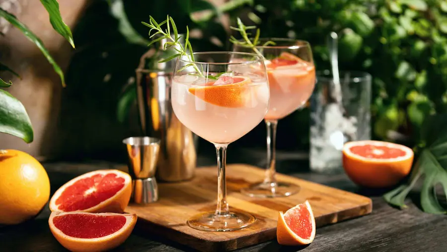 Diferencias entre cócteles sin alcohol y bebidas tradicionales